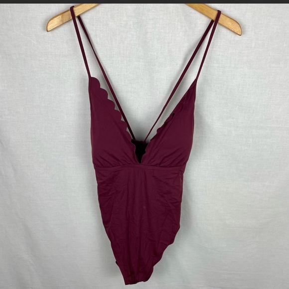 LaBlanca One Piece Swim Suit Burgandy - Picture 3 of 10